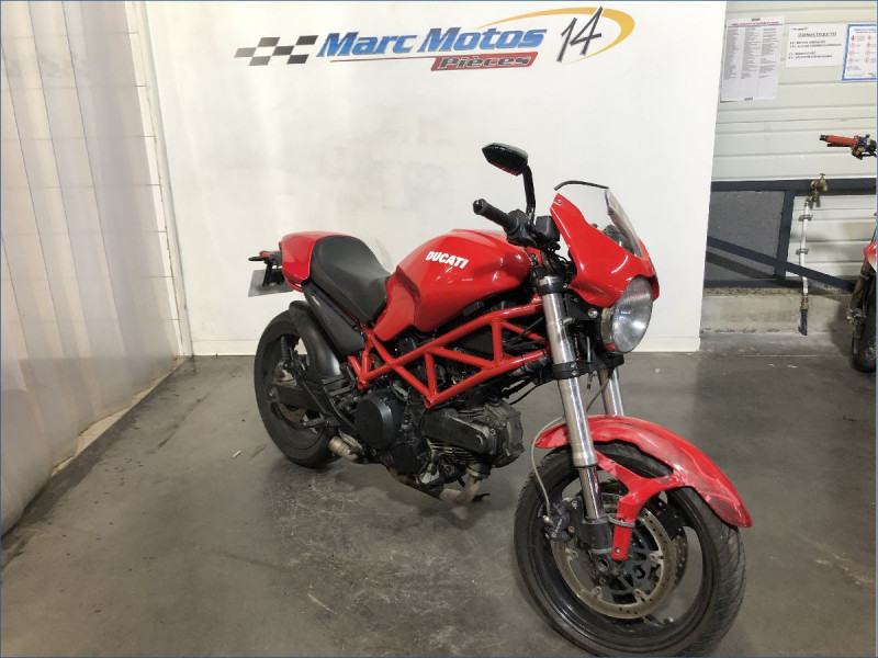 DUCATI 695 MONSTER A2