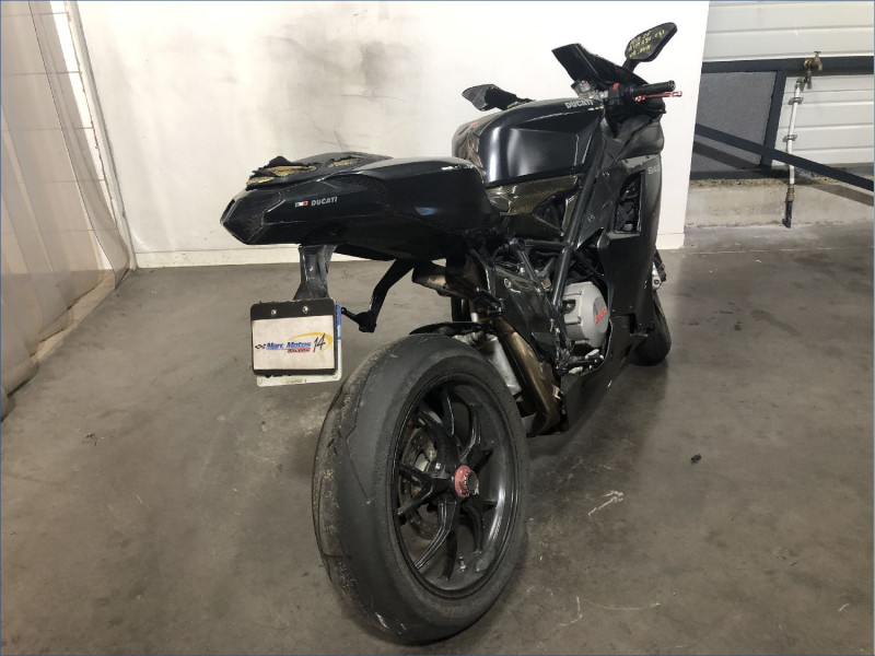 DUCATI 848 