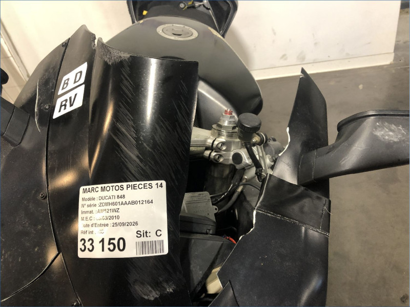 DUCATI 848 