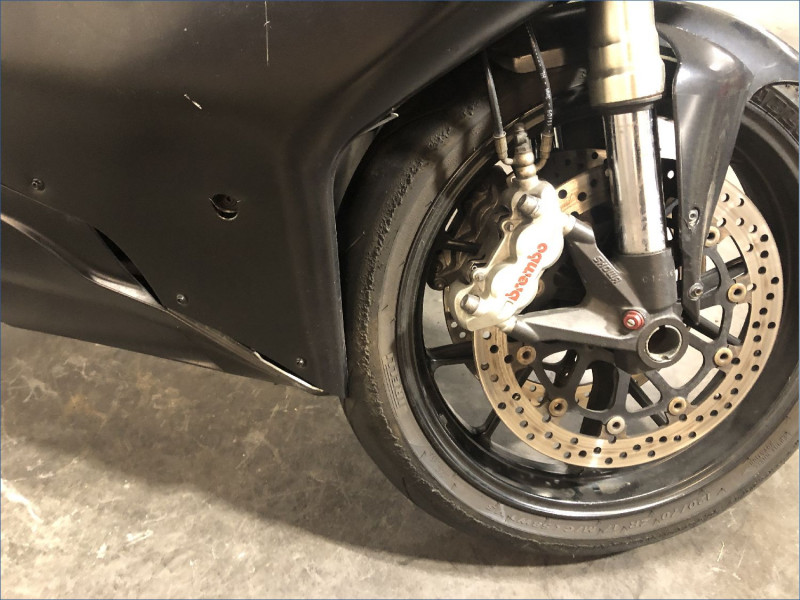DUCATI 848 