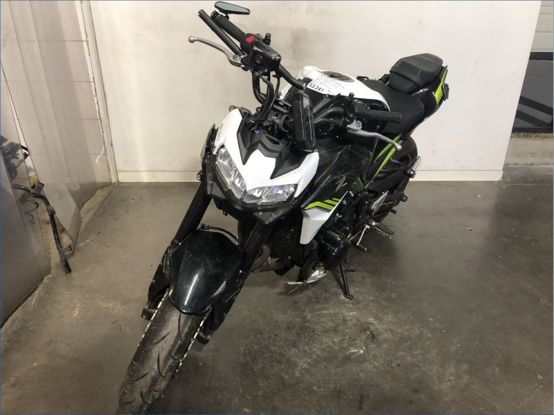 KAWASAKI Z900 A2