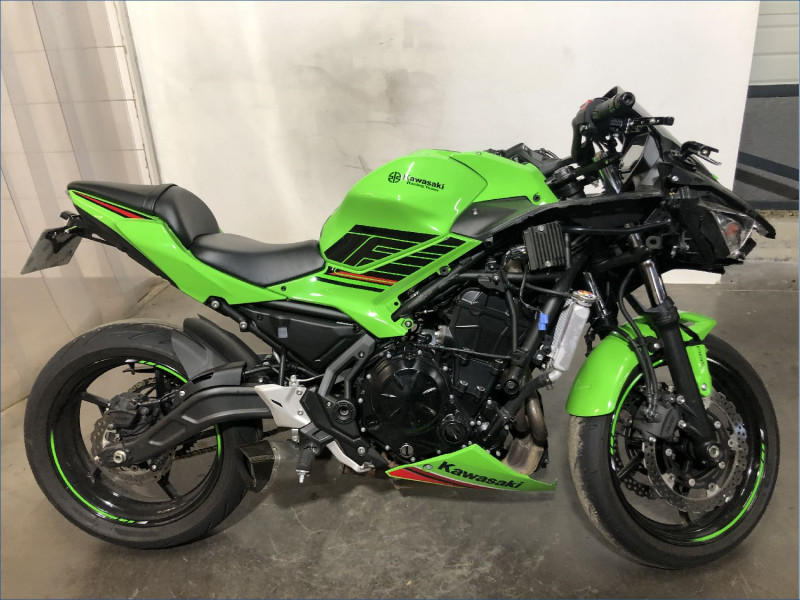 KAWASAKI 650 NINJA A2