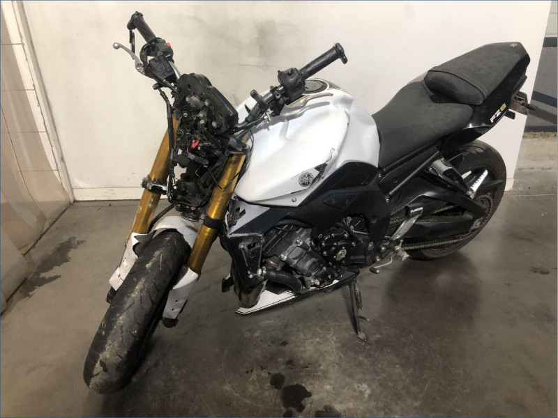 YAMAHA FZ8 N