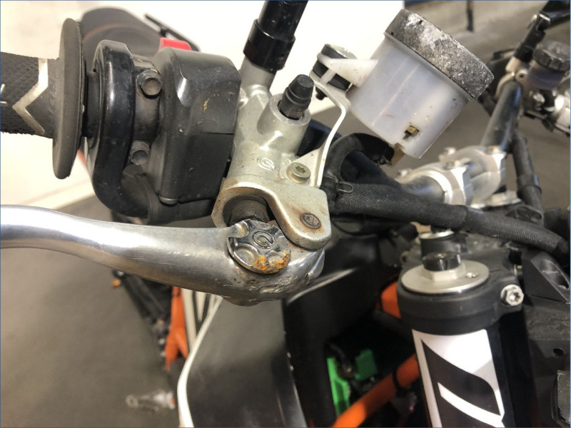 KTM 690 DUKE A2