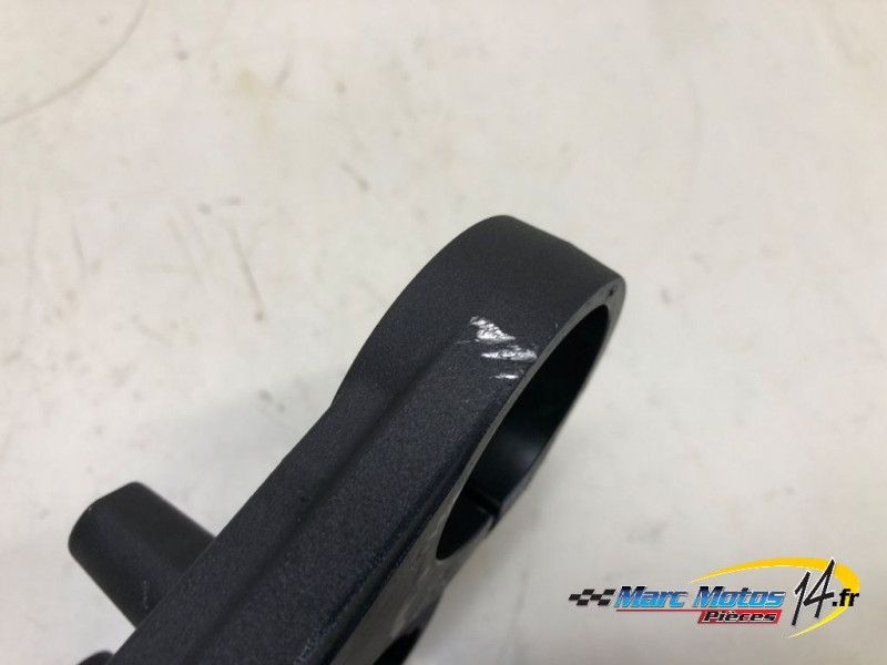 TE DE FOURCHE SUPERIEUR SUZUKI 1000 GSXR 2009