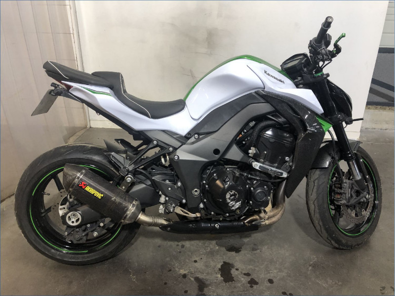 KAWASAKI Z1000 