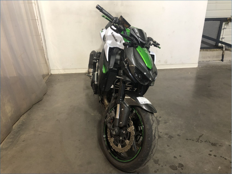KAWASAKI Z1000 
