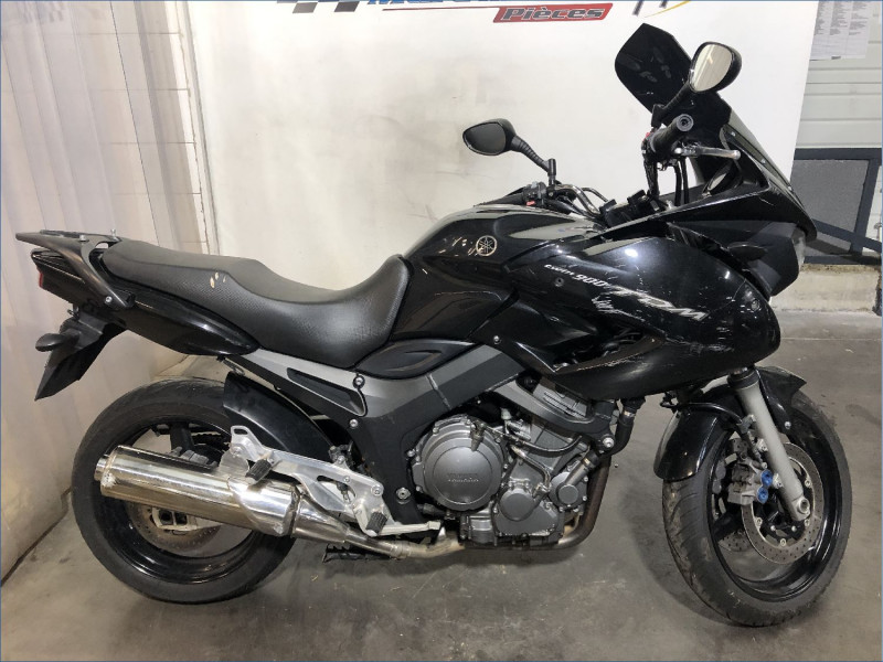 YAMAHA 900 TDM 