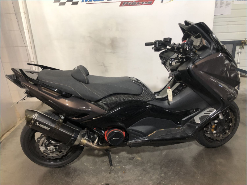 YAMAHA 530 TMAX 