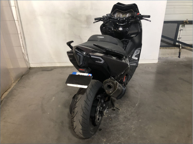 YAMAHA 530 TMAX 