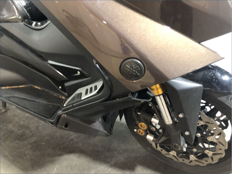 YAMAHA 530 TMAX 