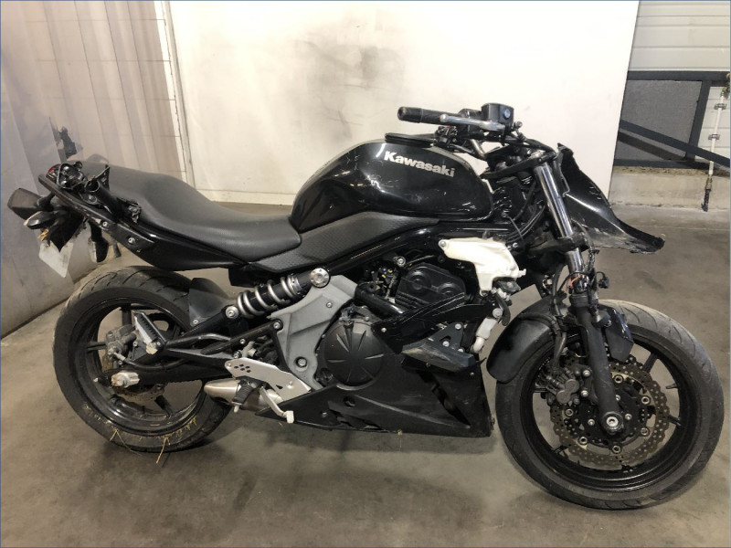 KAWASAKI ER6 F