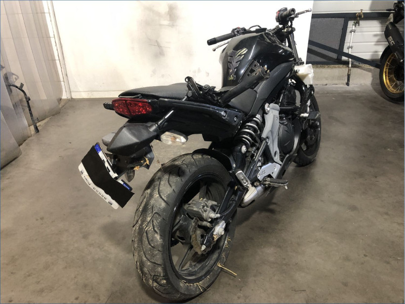 KAWASAKI ER6 F