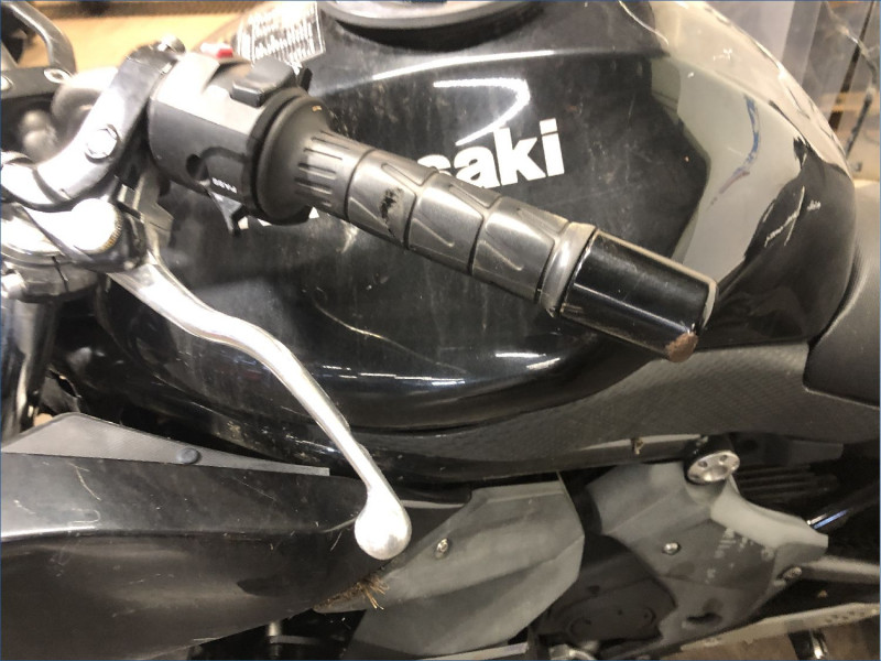 KAWASAKI ER6 F