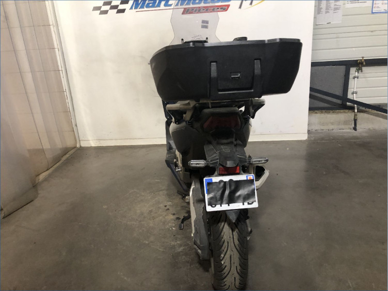 HONDA FORZA 750 