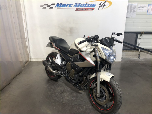 YAMAHA XJ6 N