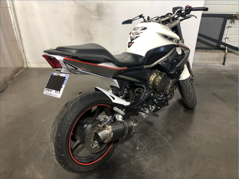 YAMAHA XJ6 N
