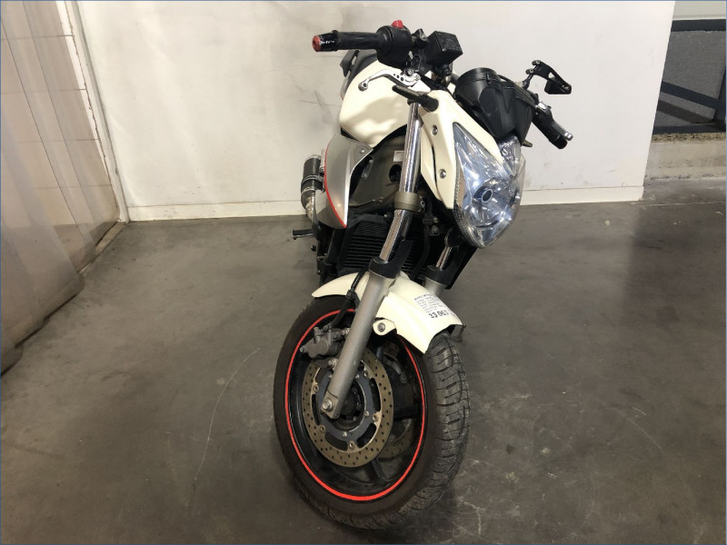 YAMAHA XJ6 N