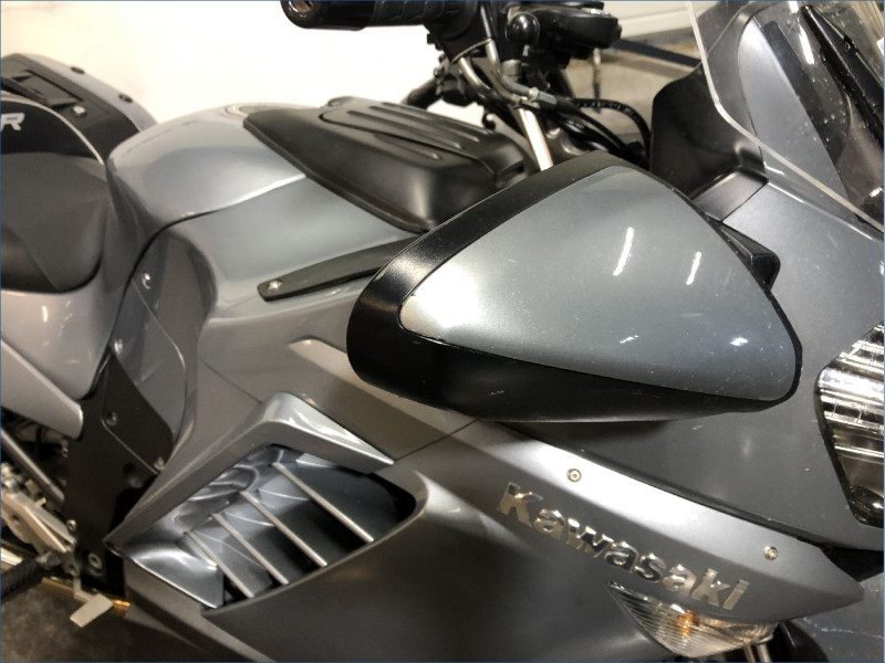 KAWASAKI 1400 GTR 