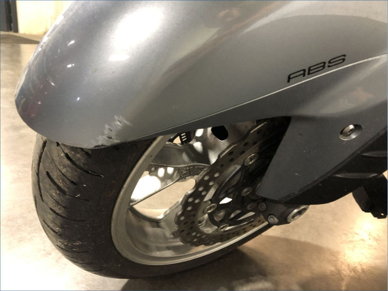KAWASAKI 1400 GTR 