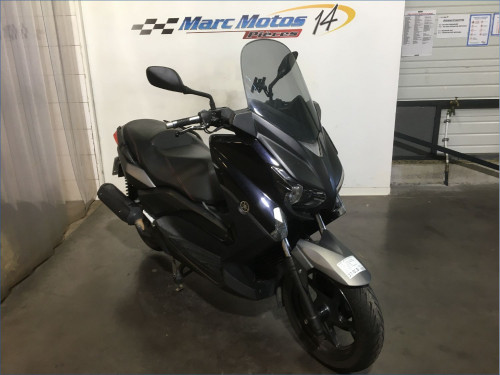 YAMAHA 125 XMAX 