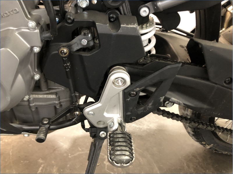 CFMOTO 450 MT 
