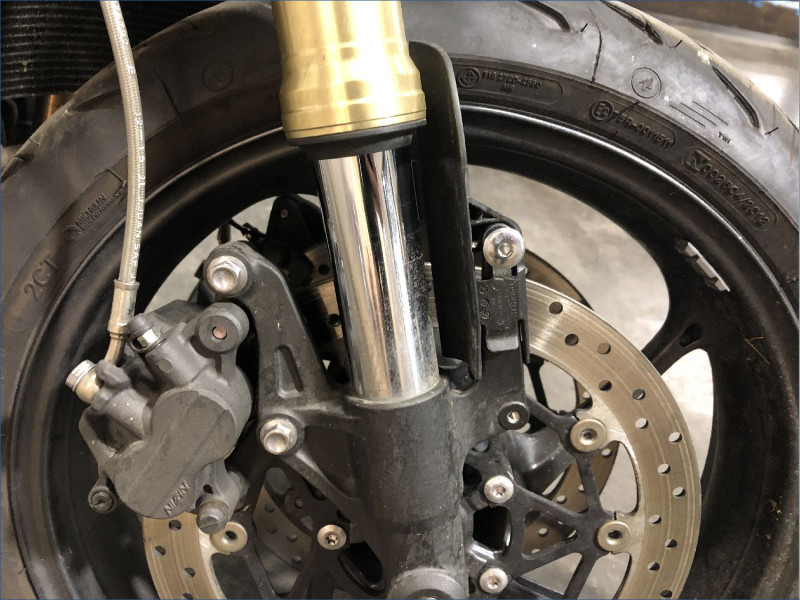 TRIUMPH 675 STREET TRIPLE 
