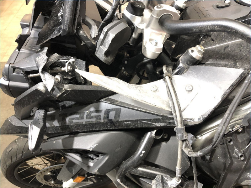 BMW R1250GS TRIPLE-BLACK