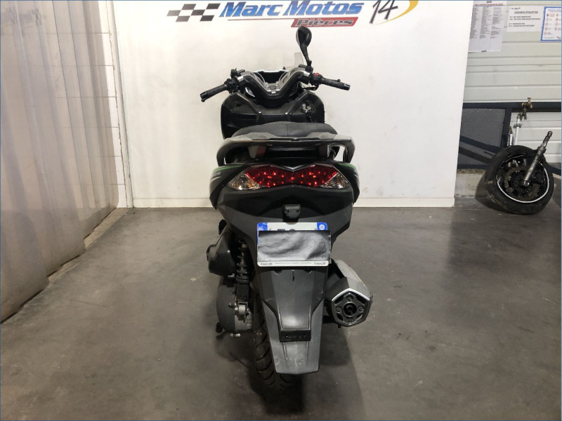 KAWASAKI J125 
