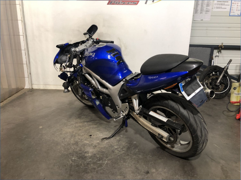SUZUKI 650 SV S 34CV