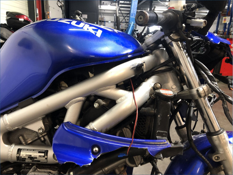 SUZUKI 650 SV S 34CV