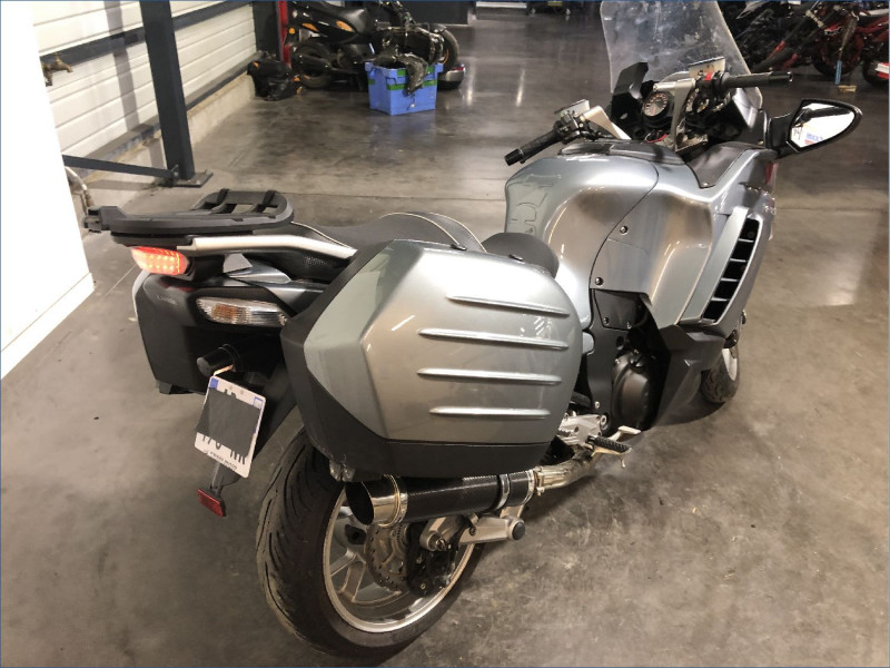 KAWASAKI 1400 GTR 