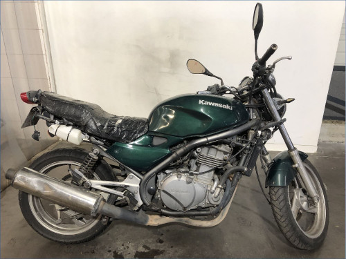 KAWASAKI ER5 