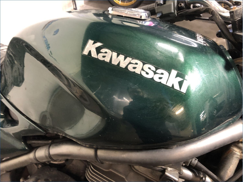 KAWASAKI ER5 