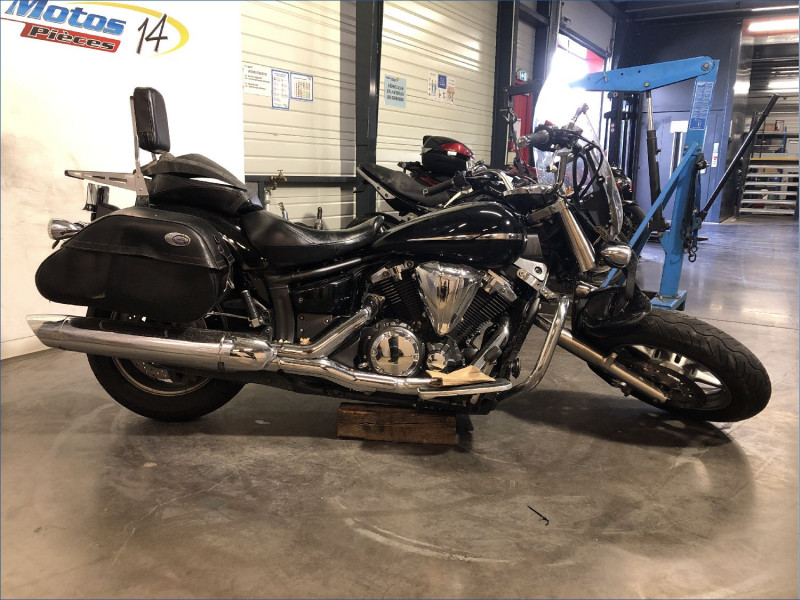 YAMAHA 1300 XVS MIDNIGHT STAR 