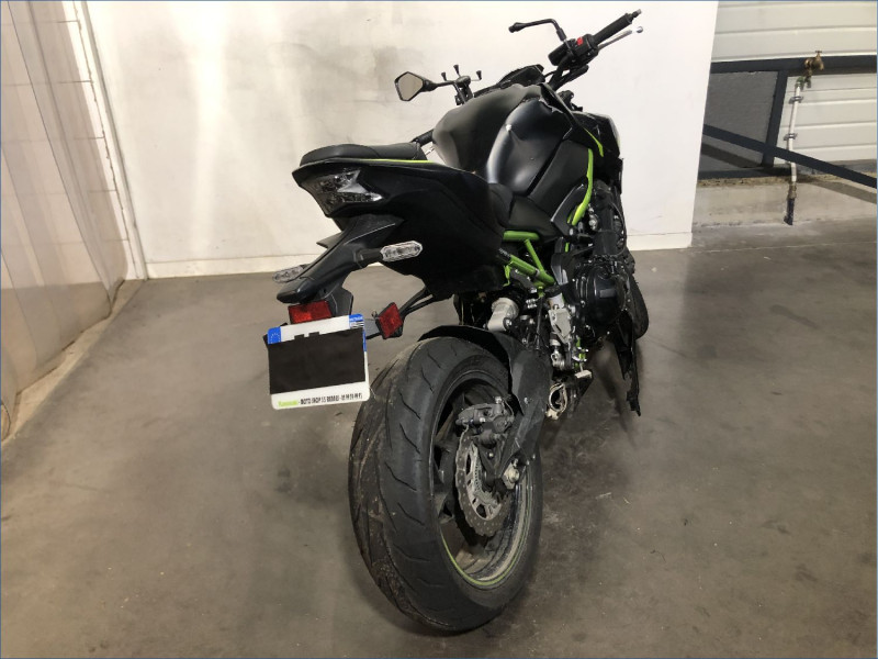 KAWASAKI Z900 