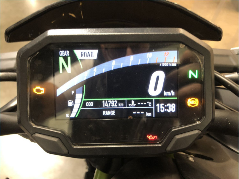KAWASAKI Z900 