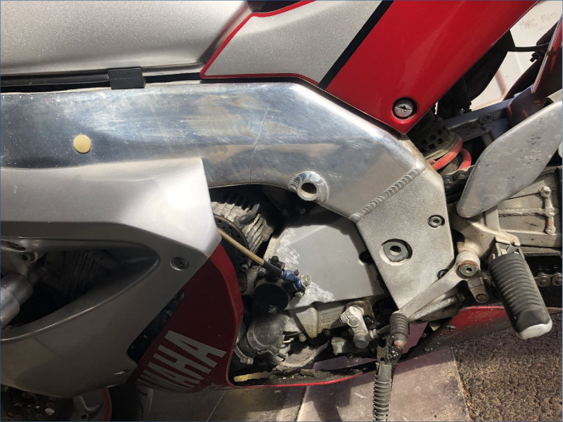 YAMAHA 1000 YZF THUNDERACE 
