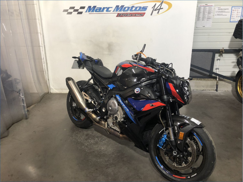 BMW M1000R 