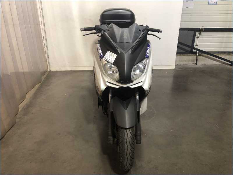 YAMAHA 125 XMAX 