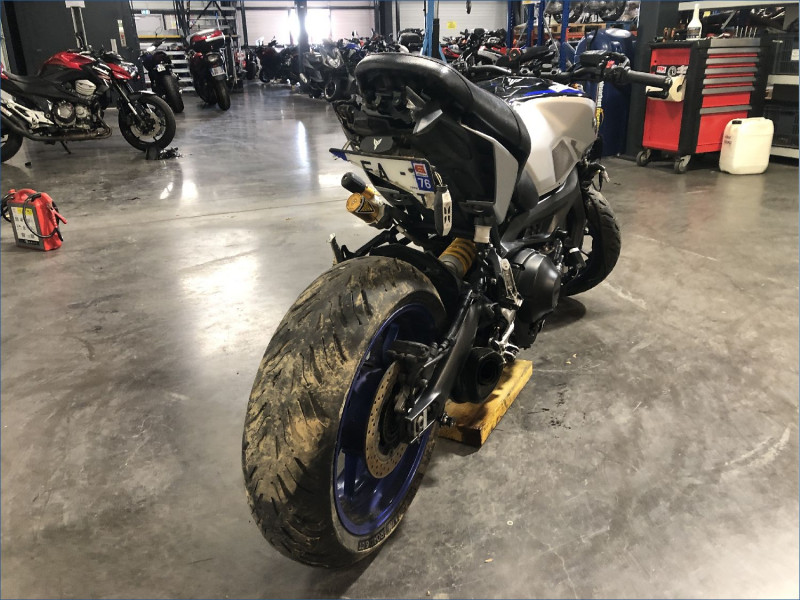YAMAHA MT09 SP