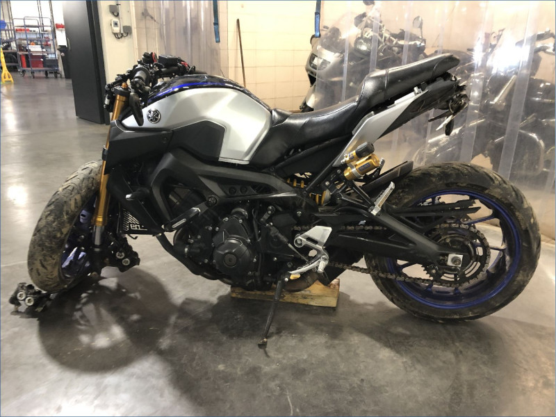 YAMAHA MT09 SP