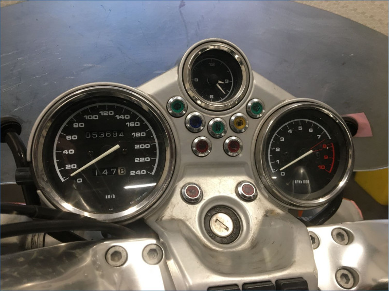 BMW R850R 