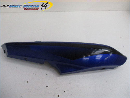 CACHE LATERAL DROIT YAMAHA 600 FAZER 2003