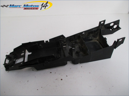 SUPPORT BATTERIE YAMAHA FZ1 N 2010