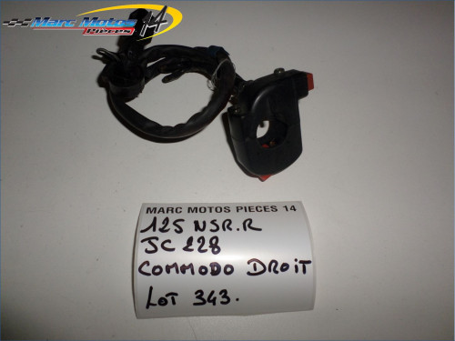 COMMODO DROIT HONDA 125 NSR R JC228