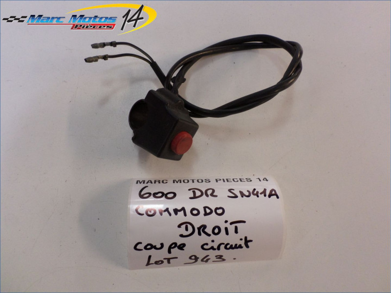 COMMODO DROIT SUZUKI 600 DR SN41A