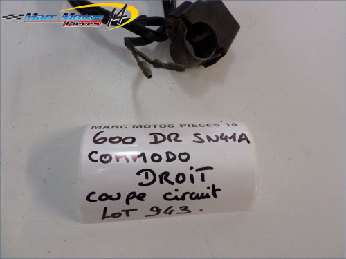 COMMODO DROIT SUZUKI 600 DR SN41A