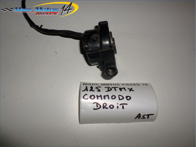 COMMODO DROIT YAMAHA 125 DTMX 2A8