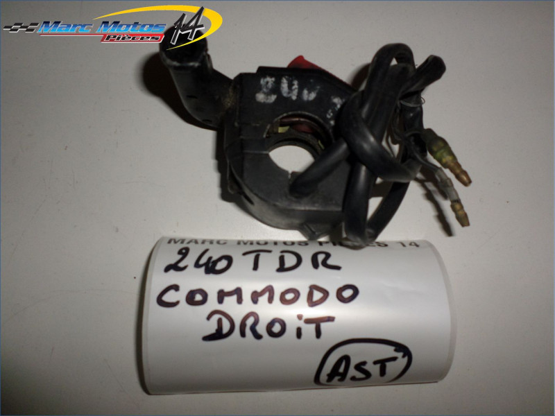 COMMODO DROIT YAMAHA 240 TDR 